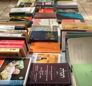 שבוע הספר | שוק קח-תן ספרים