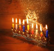 Read more about the article קסם של חנוכה